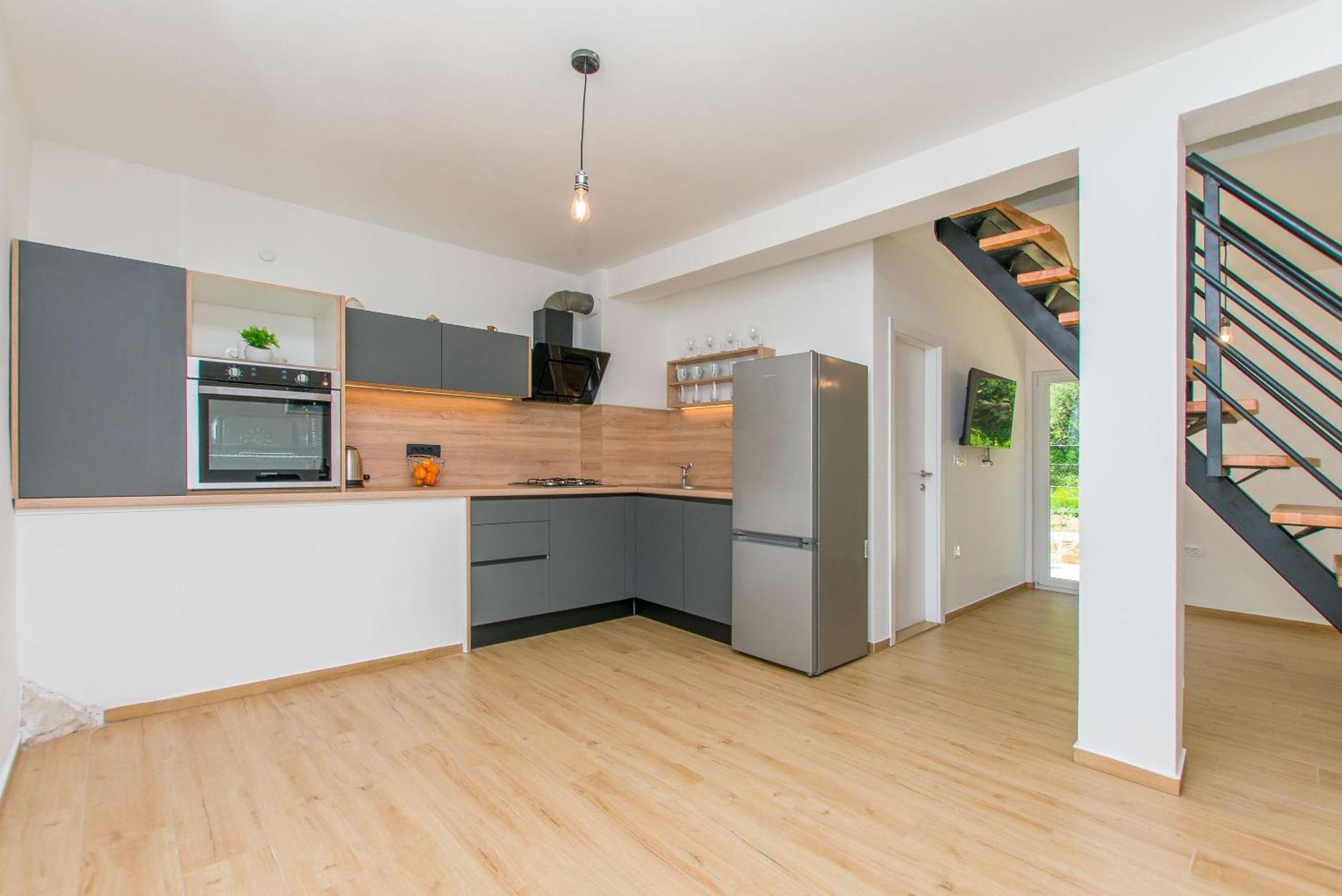 Apartment Petea Omiš Εξωτερικό φωτογραφία