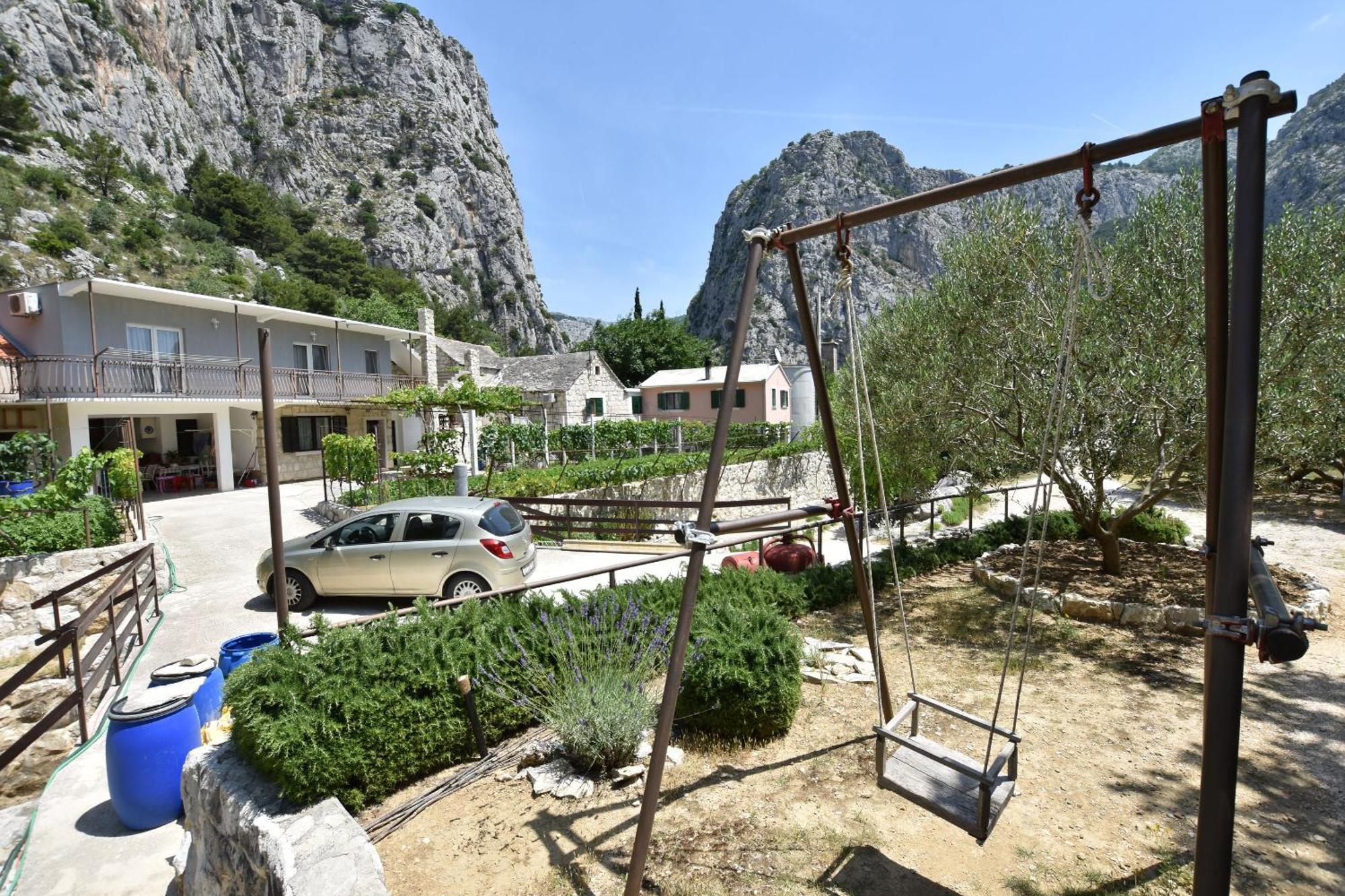 Apartment Petea Omiš Εξωτερικό φωτογραφία