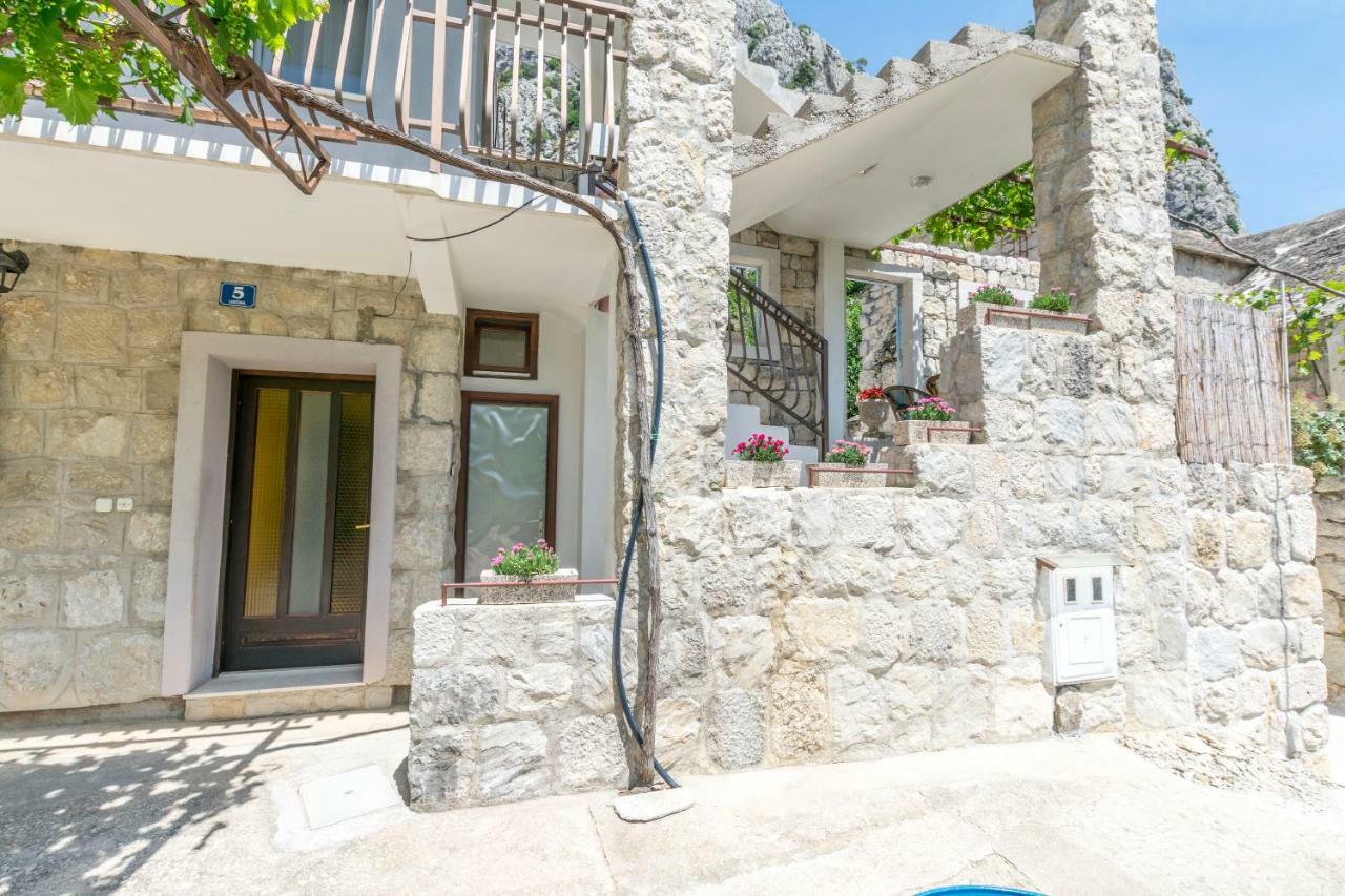 Apartment Petea Omiš Εξωτερικό φωτογραφία